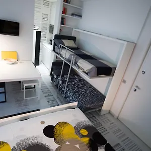  Apartamento Stylish Mini In The Heart Of